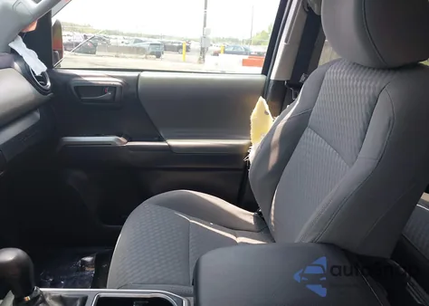 2022 Toyota Tacoma Sr5 V6 z USA, uszkodzony, nr VIN 3TMAZ5CN5NM181423